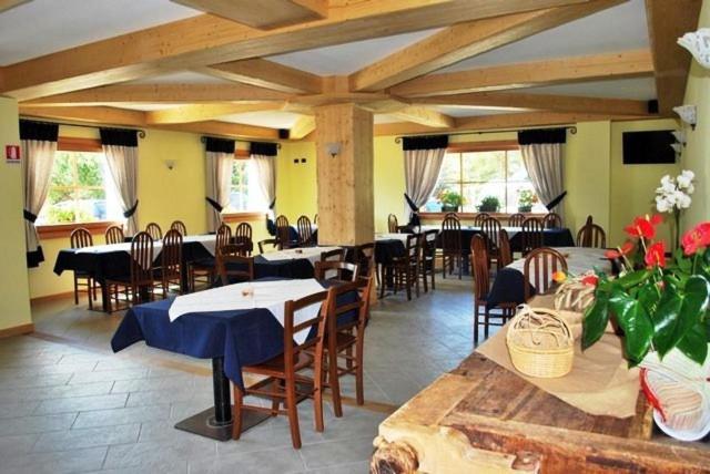 Agriturismo Chalet Caribona Villa Valdisotto Exterior photo